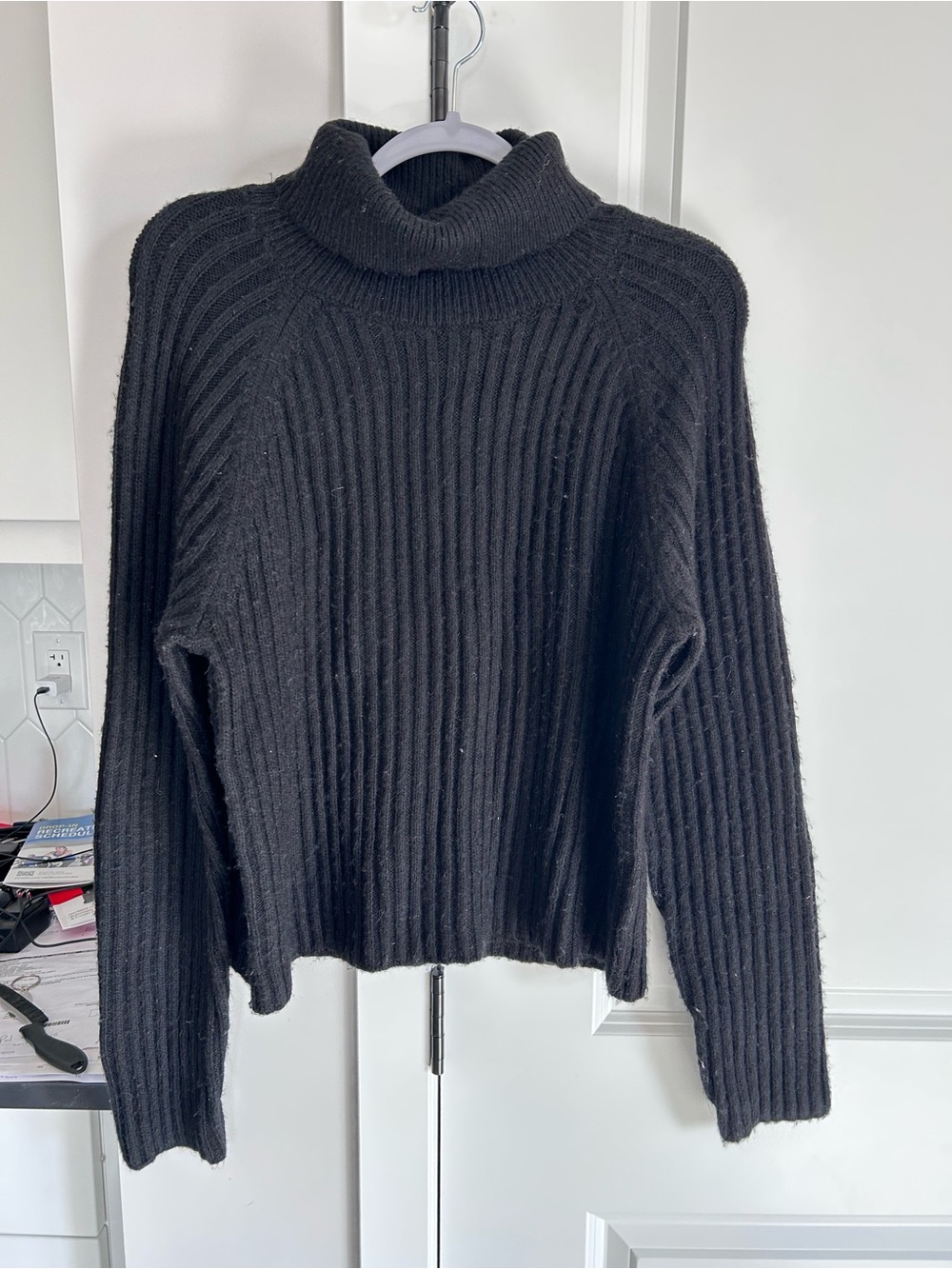 NWT Max Studio Black Ribbed Turtleneck Sweater Textured Knit Classic Minimalist
